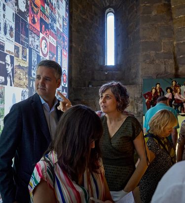 A: J.P. Urdíroz
F: 14-06-2024
P: 
L: Pamplona. Archivo General de Navarra.
T: Exposición Rockanrolari, con nuevos fondos llegados al archivo.